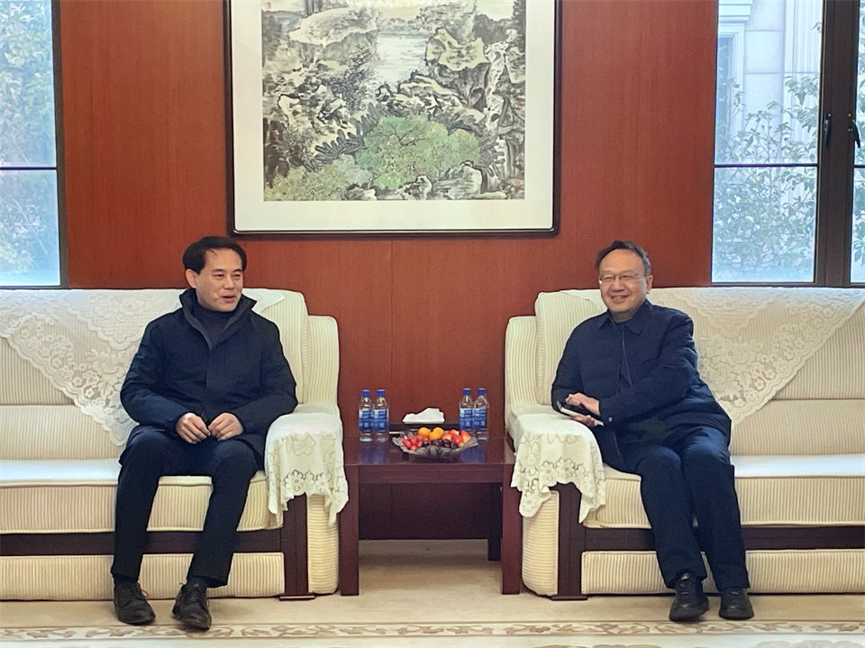 中鐵1.jpg
