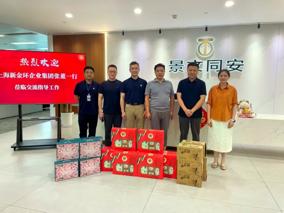 c3ccd6f3577313cd36a592bb151fdd8f.jpg c3ccd6f3577313cd36a592bb151fdd8f.jpg